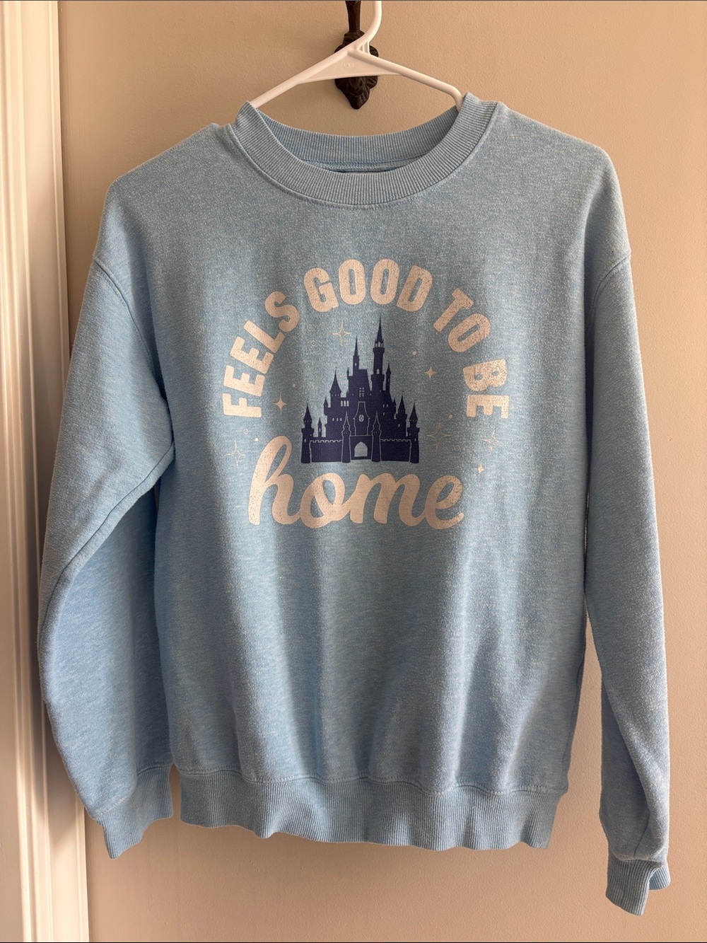 Disney Parks "Feels Good to Be Home" Cinderella Castle Crewneck Sweatshirt Sz XS